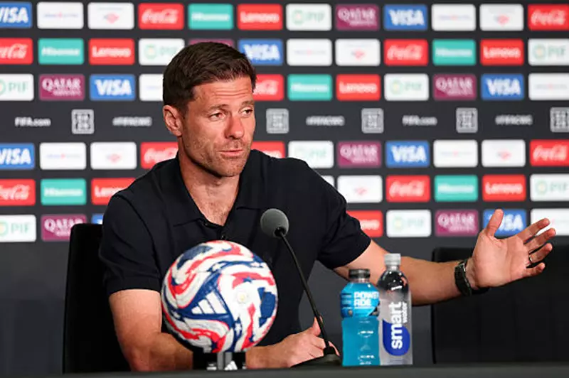 ألونسو: مبابي في حالة جيدة ونعظم قيمة كأس العالم للأندية