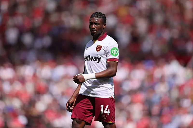 حصريًا: قدوس يختار توتنهام على بقية العروض في الوقت الذي تطالب فيه ويست هام بزيادة المقابل المالي