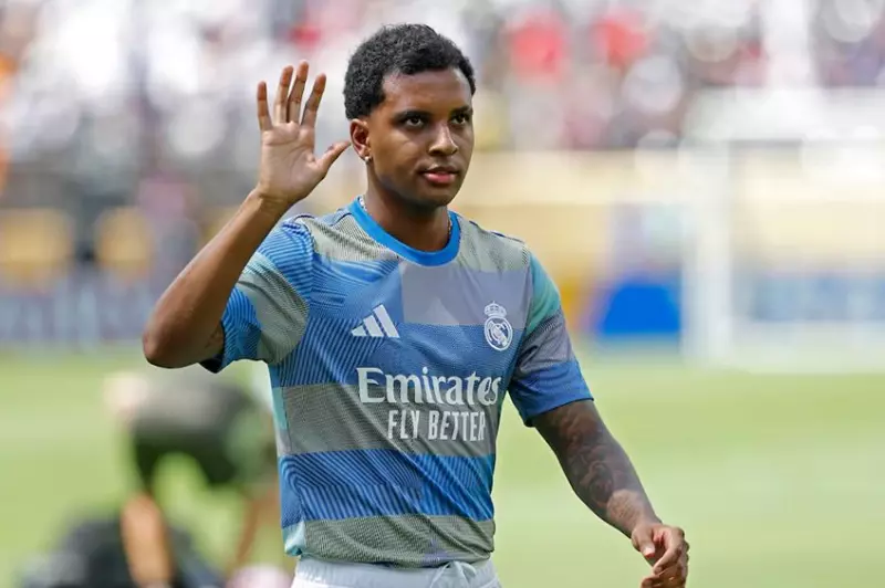 صباح كرة القدم: مانشستر سيتي يتطلع لتوقيع رودريجو ويستبعد دوناروما وأزمة راشفورد تلوح في الأفق.