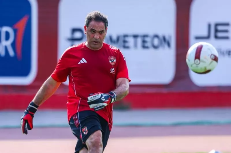 رسميًا.. الأهلي يوجه الشكر لثلاثي الجهاز الفني السابق